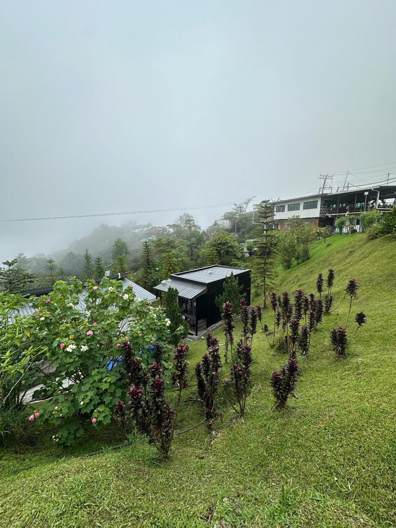 Ayana Holiday Resort Kampong Kundassan Cameră foto